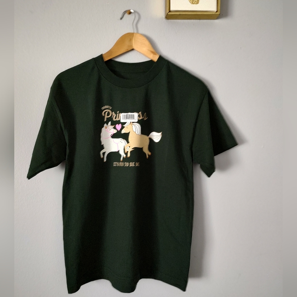 Shirt Girls RA T   Color Green Size XL Brand New Short Sleeve